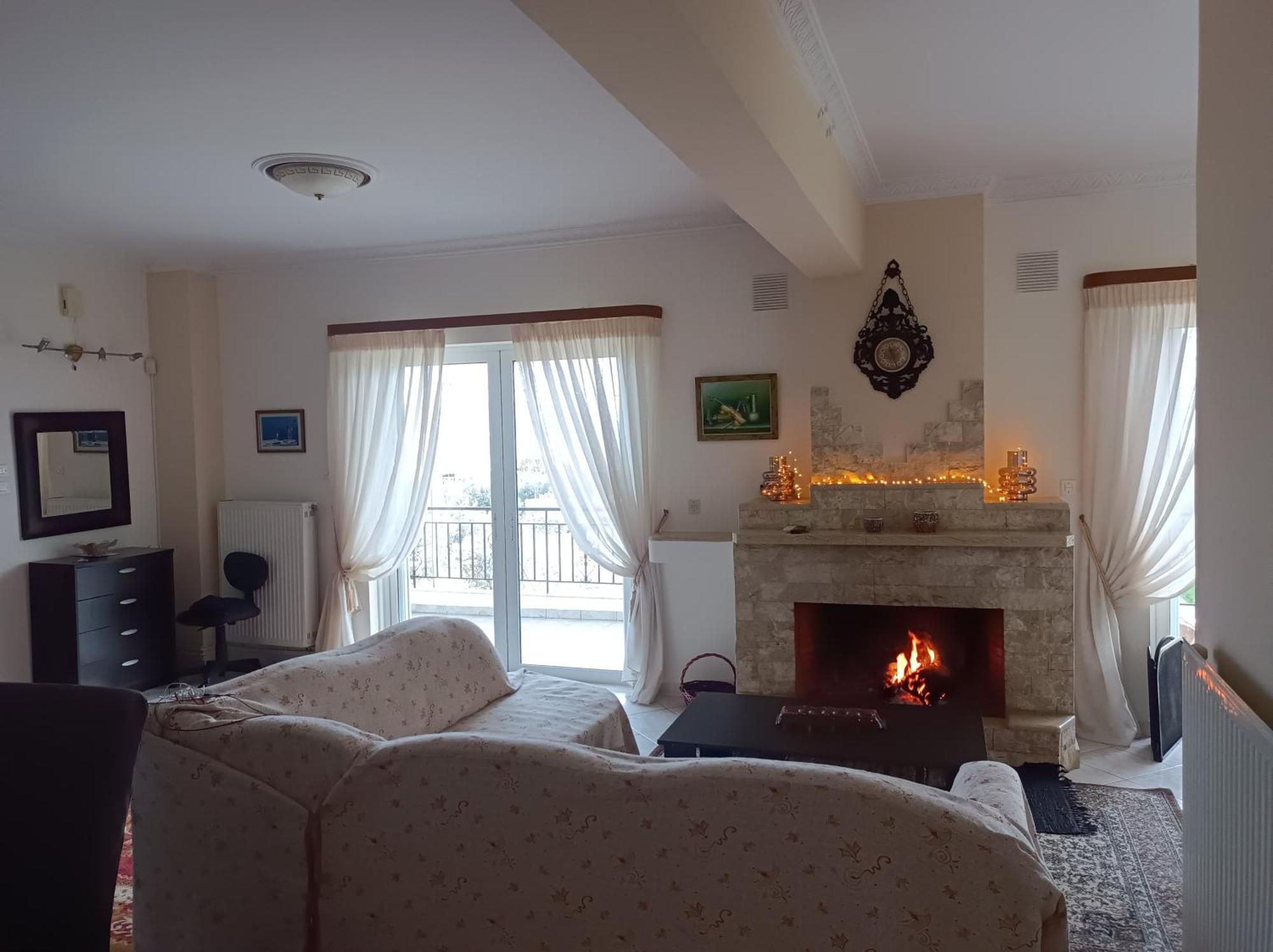 Apartament Alexadra'S House Κάτω Αλμυρή Zewnętrze zdjęcie